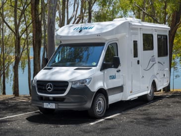 Maui Rentals Cascade Elite, Vehicle Image