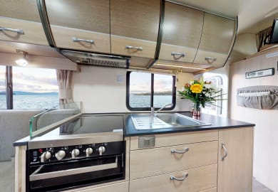 Cruisin Motorhomes Discovery