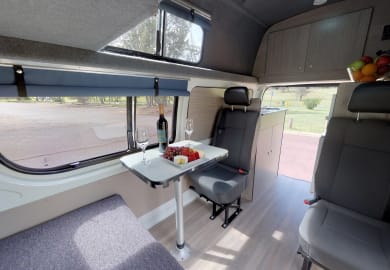Cruisin Motorhomes Hitop 4 Berth