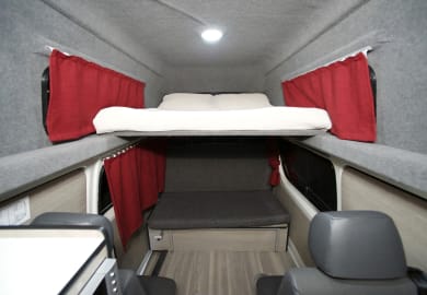 Cruisin Motorhomes Hitop 4 Berth