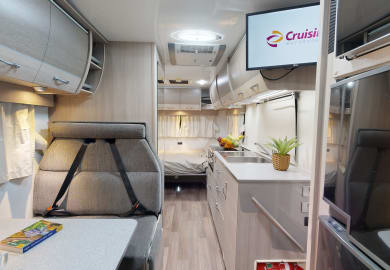 Cruisin Motorhomes Adventurer