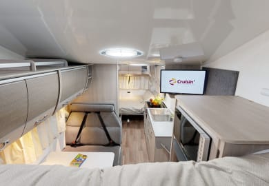 Cruisin Motorhomes Adventurer