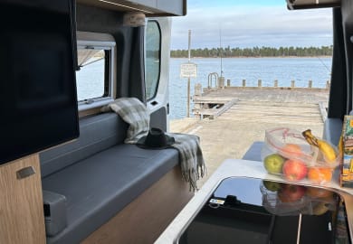 Cruisin Motorhomes Hitop