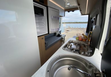 Cruisin Motorhomes Hitop