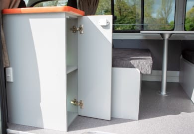 Travellers Autobarn HI5 Campervan