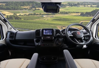 Let's Go Jayco 6 Bett Royale