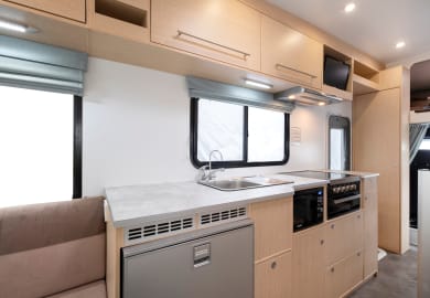 Apollo Euro Camper