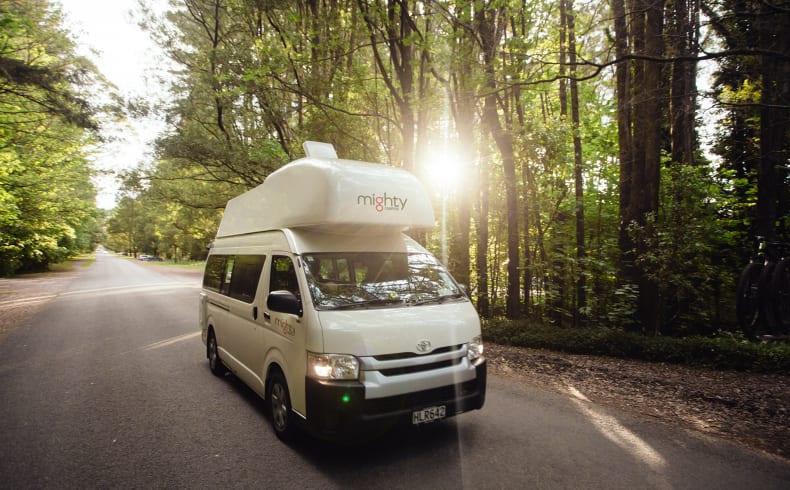 Mighty Campers Highball, Vehicle Image