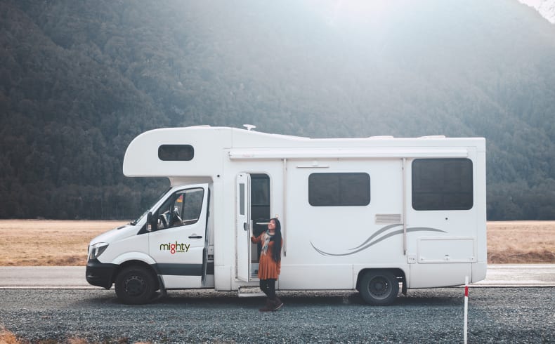 Mighty Campers Big Six, Vehicle Image