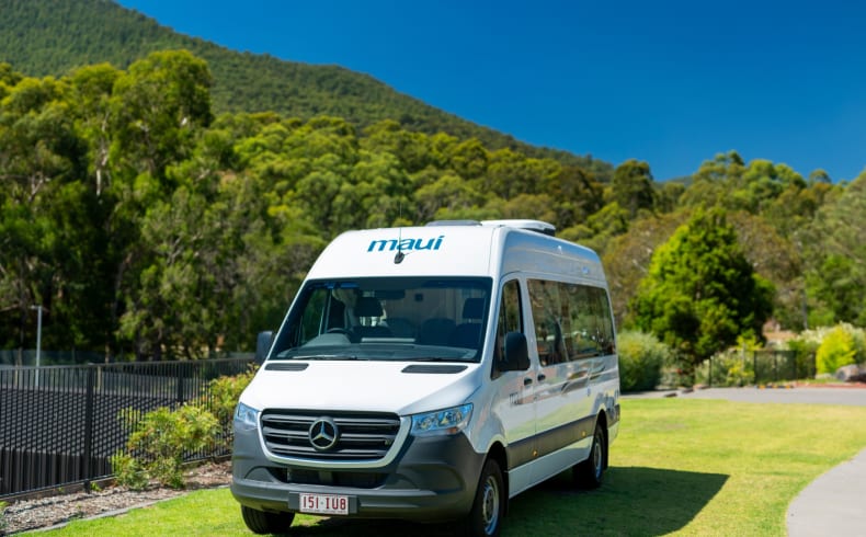 Maui Rentals Ultima, Vehicle Image