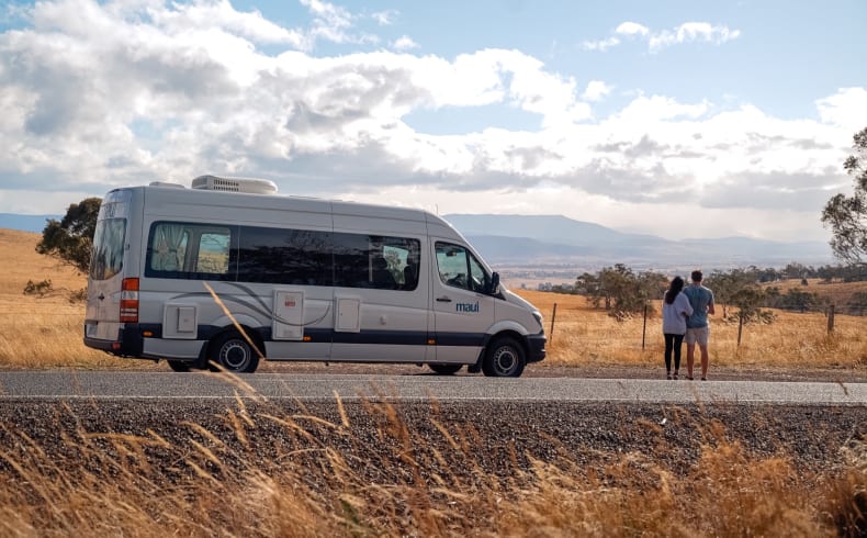 Maui Rentals Ultima Plus Elite, Vehicle Image