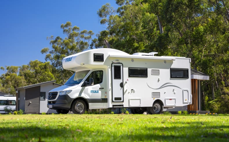 Maui Rentals River Elite, Vehicle Image