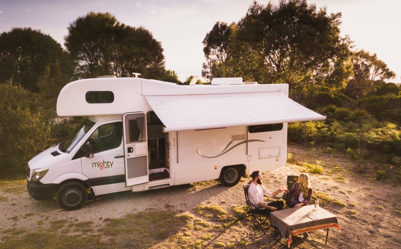 Mighty Campers Big Six, Vehicle Image