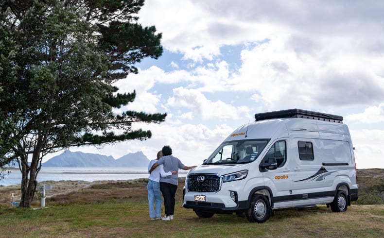 Apollo Motorhomes Hitop, Vehicle Image