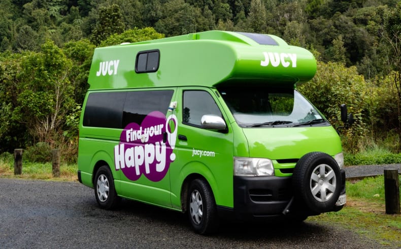 JUCY Rentals Chaser, Vehicle Image